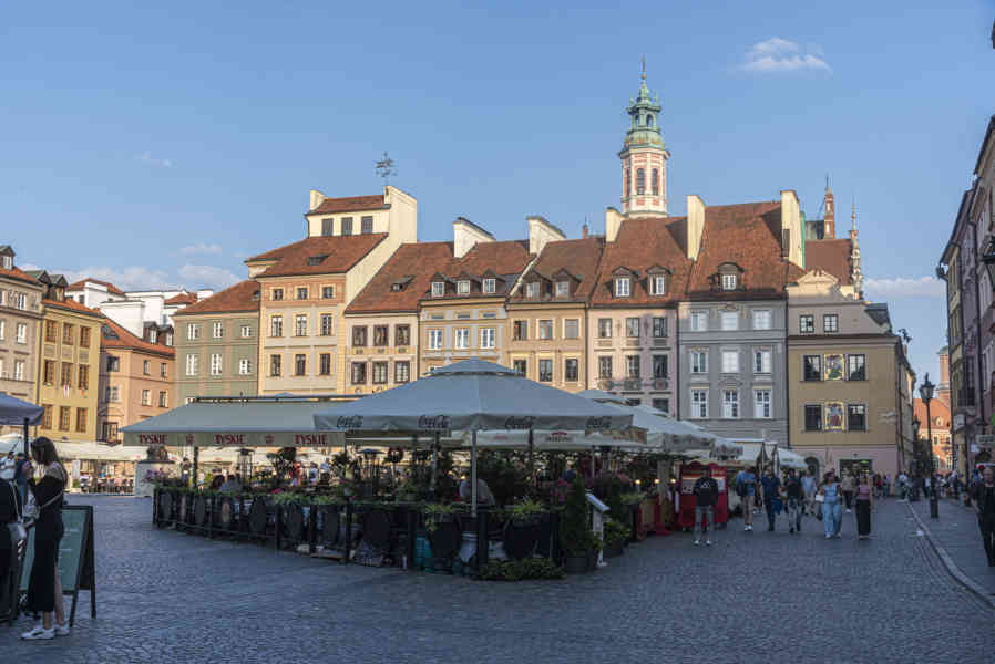 Polonia - Varsovia 063 - plaza de la Ciudad Vieja.jpg